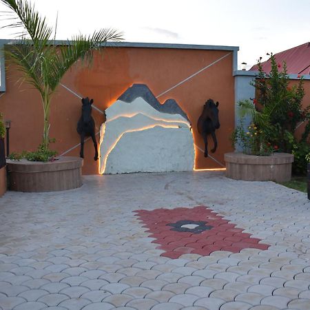 Brand Hotel Dodoma Kültér fotó